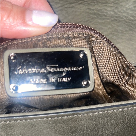 Salvatore Ferragamo "Hug" bag - Nobuck leather - Picture 13 of 14